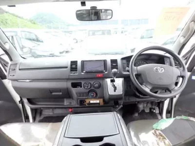 Toyota REGIUS ACE VAN