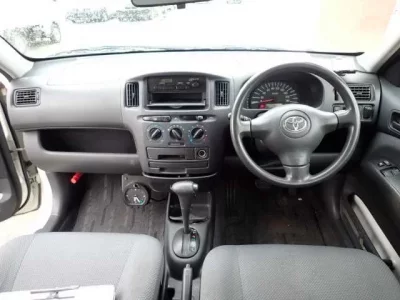 Toyota SUCCEED