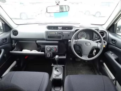 Toyota SUCCEED