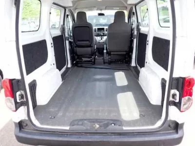 Nissan NV200