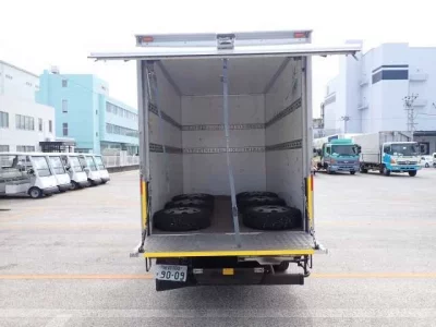 Nissan ATLAS