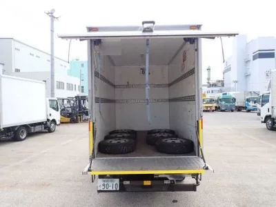 Nissan ATLAS