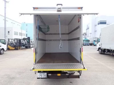 Nissan ATLAS