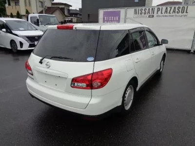 Nissan WINGROAD