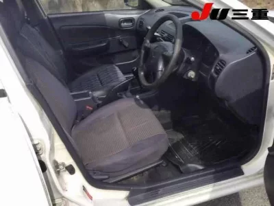 Nissan AD