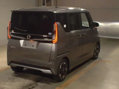 Nissan ROOX