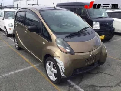Mitsubishi I