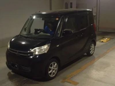 Mitsubishi EK SPACE