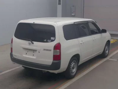 Toyota SUCCEED