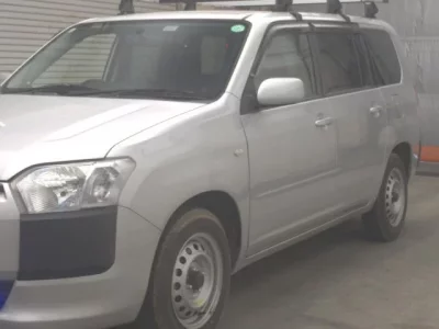 Toyota SUCCEED