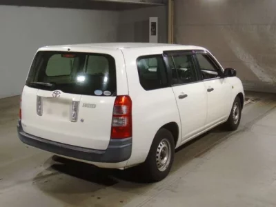 Toyota SUCCEED