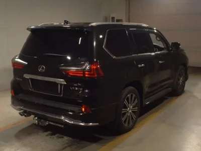 Lexus LX