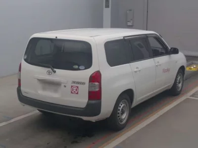 Toyota SUCCEED