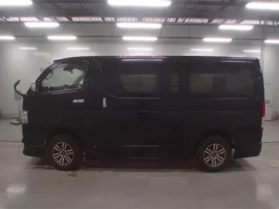 Toyota REGIUS ACE VAN