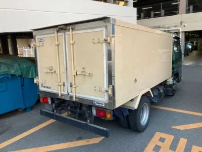 Isuzu ELF