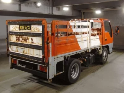Isuzu ELF