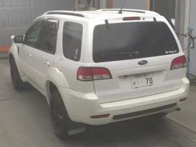 Ford ESCAPE