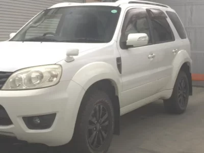 Ford ESCAPE
