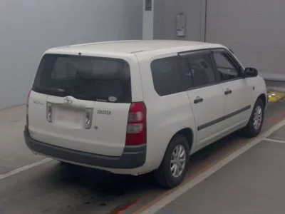 Toyota SUCCEED