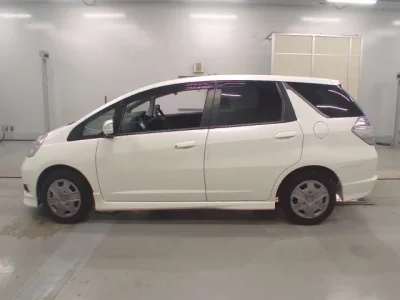 Honda FIT SHUTTLE