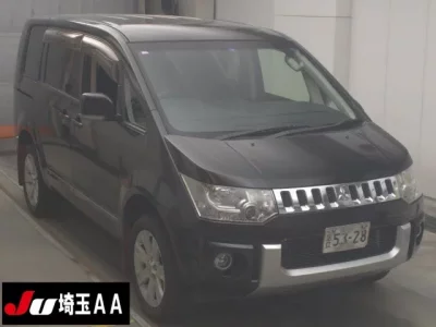 Mitsubishi DELICA D5
