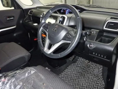 Mitsubishi DELICA D2