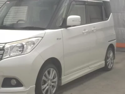 Mitsubishi DELICA D2