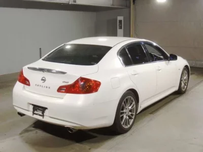 Nissan SKYLINE