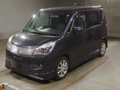 Mitsubishi DELICA D2