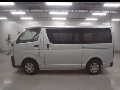 Toyota REGIUS ACE VAN