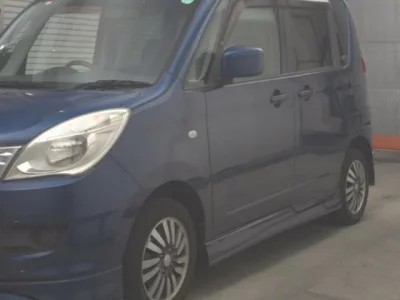 Mitsubishi DELICA D2