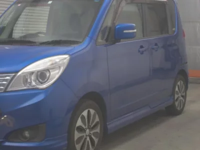Mitsubishi DELICA D2