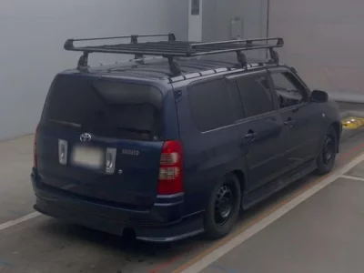 Toyota SUCCEED