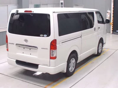 Toyota REGIUS ACE VAN