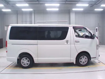 Toyota REGIUS ACE VAN