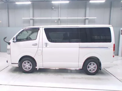 Toyota REGIUS ACE VAN