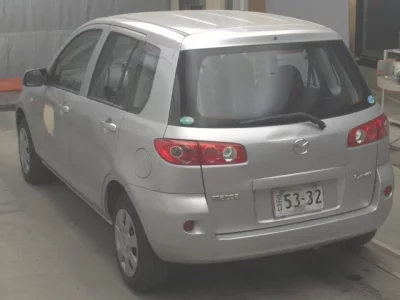 Mazda DEMIO