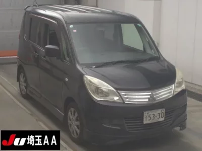 Mitsubishi DELICA D2