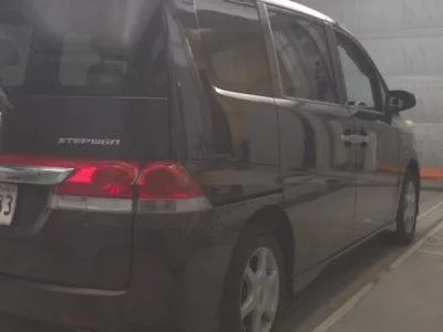 Honda STEP WAGON