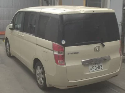 Honda STEP WAGON