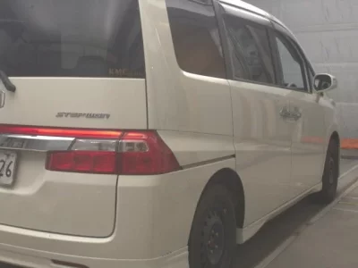 Honda STEP WAGON