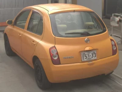 Nissan MARCH