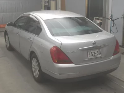 Nissan TEANA