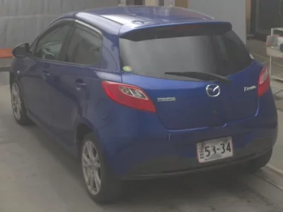 Mazda DEMIO