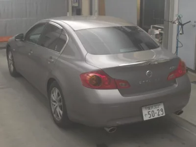 Nissan SKYLINE