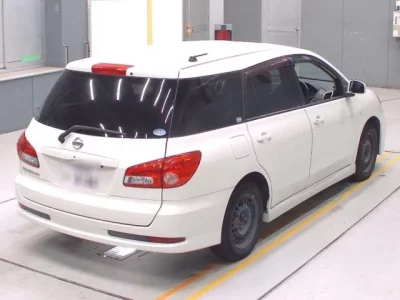 Nissan WINGROAD