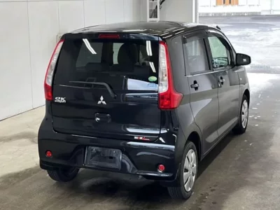 Mitsubishi EK WAGON