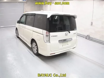 Honda STEP WAGON
