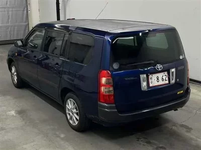 Toyota SUCCEED