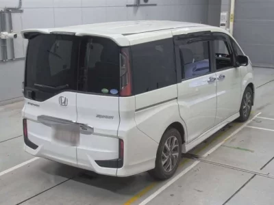 Honda STEP WAGON